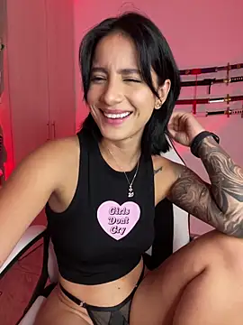 Snapshot of Ale_Lewis chatting on January 6, 12:27 am Ale Lewis online show from January 6, 12:27 am