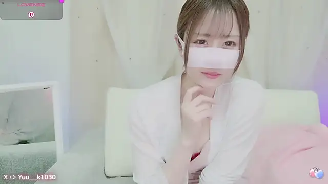 Snapshot of Yuu__k chatting on March 3, 3:31 pm Yuu  k online show from March 3, 3:31 pm
