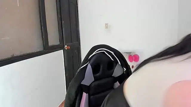 smile sweetpao online show from September 18, 12:18 pm