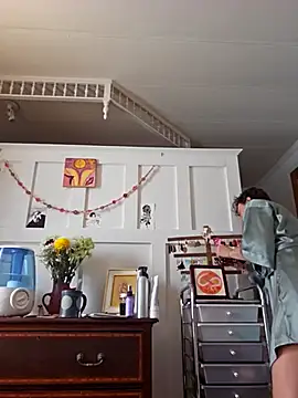 Snapshot of mossy_kiss chatting on February 20, 4:03 pm mossy kiss online show from February 20, 4:03 pm