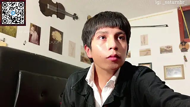 Snapshot of seraph1n chatting on November 23, 8:14 am seraph1n online show from November 23, 8:14 am