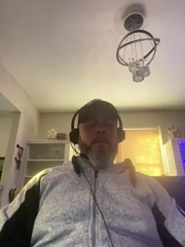 Snapshot of Cristian-Brayan chatting on December 16, 1:49 pm Cristian-Brayan online show from December 16, 1:49 pm