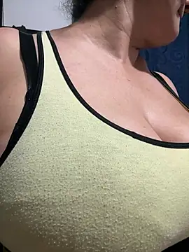 gabiTetas online show from April 5, 9:01 pm