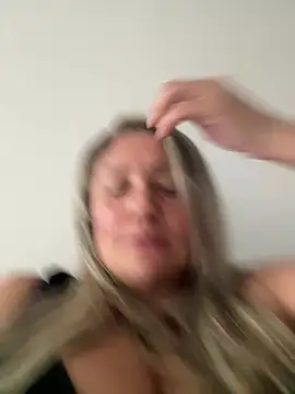 gabiTetas online show from April 14, 10:05 pm