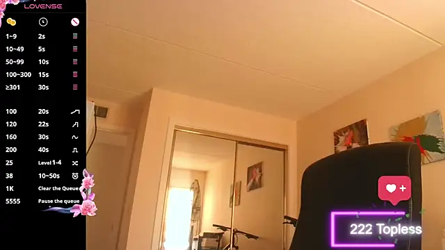 Snapshot of BlaBlaBla7016 chatting on November 14, 3:33 pm BlaBlaBla7016 online show from November 14, 3:33 pm