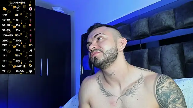 Snapshot of jacob_plein2 chatting on February 10, 11:45 pm jacob plein2 online show from February 10, 11:45 pm