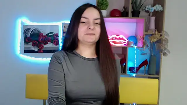 JasmineAsha online show from January 15, 7:05 am