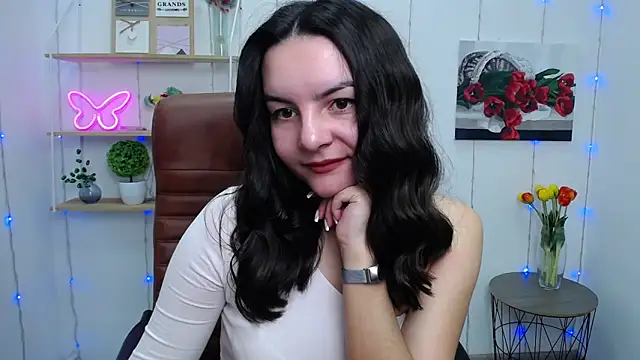 JasmineAsha online show from March 21, 7:00 am