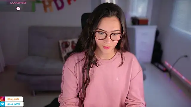 ImLui lu online show from March 11, 10:09 pm