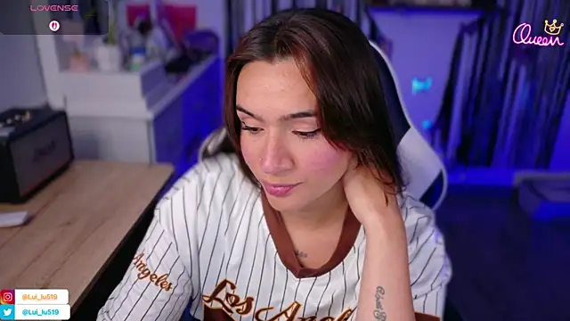 ImLui lu online show from April 14, 10:16 pm