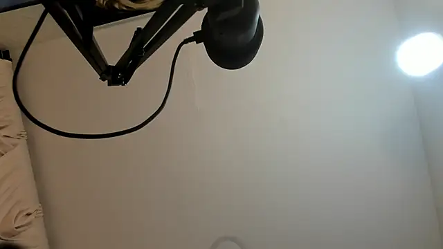 sarita loven online show from March 28, 5:18 am