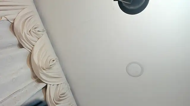 sarita loven online show from April 9, 4:45 am