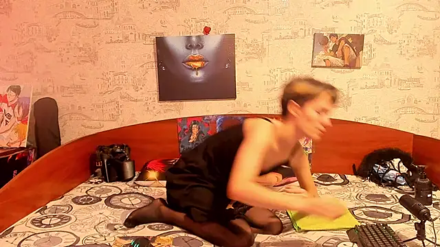 KagamiTayga online show from September 24, 2:59 am