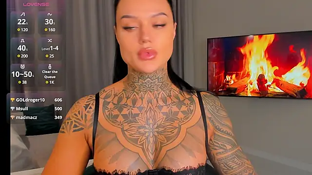 Snapshot of pantera_flashh chatting on February 18, 4:26 pm pantera flashh online show from February 18, 4:26 pm