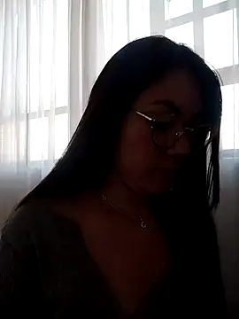 katha steele  online show from January 7, 11:37 am