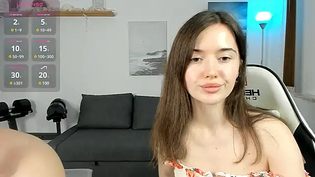 Snapshot of PollyFlame chatting on January 22, 9:43 pm PollyFlame online show from January 22, 9:43 pm