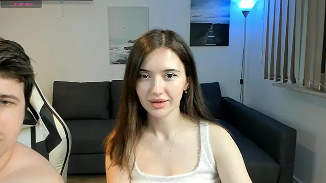 Snapshot of PollyFlame chatting on January 26, 10:24 pm PollyFlame online show from January 26, 10:24 pm