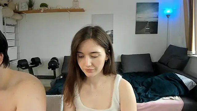 Snapshot of PollyFlame chatting on March 3, 9:44 am PollyFlame online show from March 3, 9:44 am