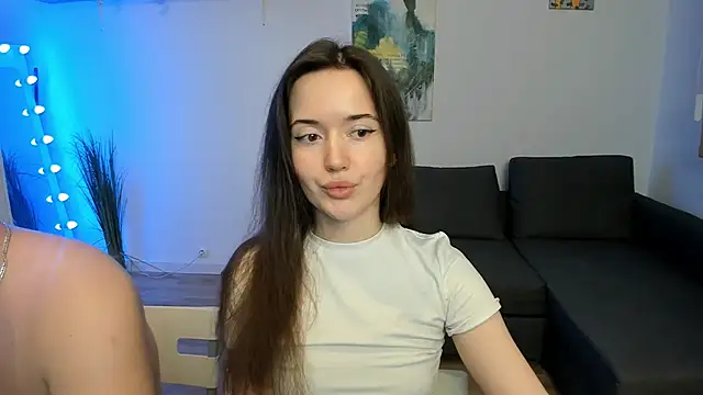 Snapshot of PollyFlame chatting on November 25, 9:37 pm PollyFlame online show from November 25, 9:37 pm