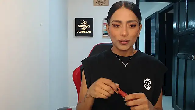 Liamiler01  online show from September 19, 3:41 am