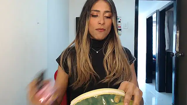 Liamiler01  online show from October 15, 3:12 pm