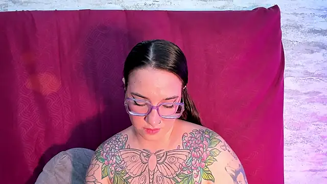 DEVA BLUE  online show from March 15, 2:24 am