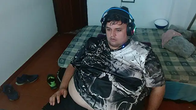 Snapshot of altairstudiosvip_ chatting on December 3, 8:05 am altairstudiosvip online show from December 3, 8:05 am