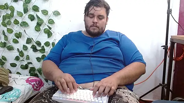 Snapshot of altairstudiosvip_ chatting on February 11, 2:24 pm altairstudiosvip online show from February 11, 2:24 pm