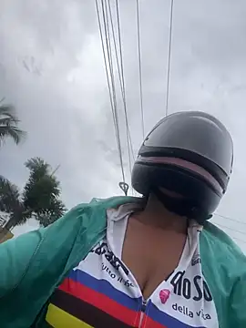 -Marivalda- online show from April 20, 7:15 pm