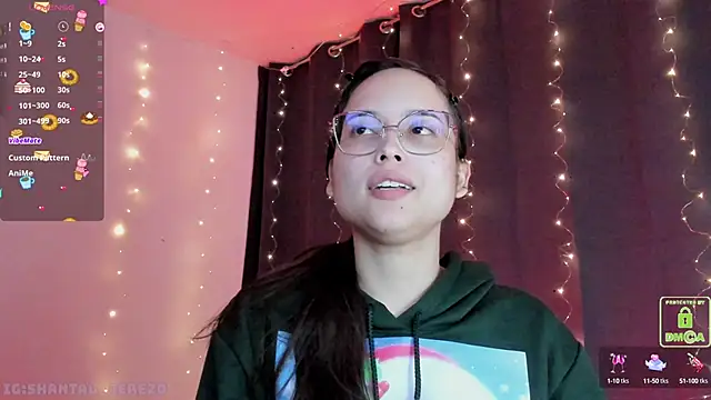 Snapshot of shantalc3rezo chatting on December 23, 12:46 am shantalc3rezo online show from December 23, 12:46 am