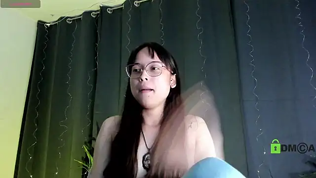 Snapshot of shantalc3rezo chatting on January 17, 11:40 pm shantalc3rezo online show from January 17, 11:40 pm