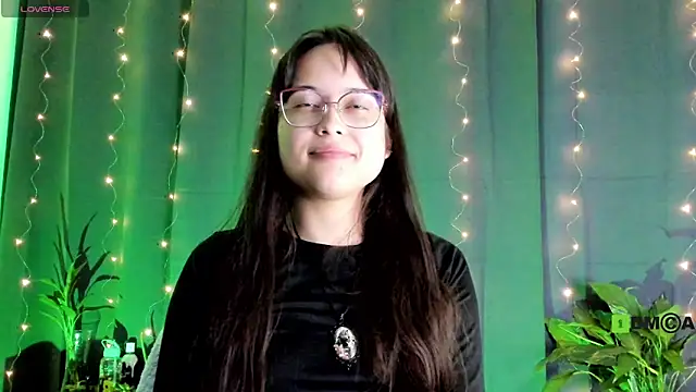 Snapshot of shantalc3rezo chatting on February 3, 11:15 pm shantalc3rezo online show from February 3, 11:15 pm