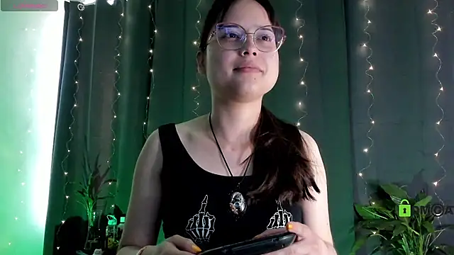 Snapshot of shantalc3rezo chatting on February 4, 9:10 pm shantalc3rezo online show from February 4, 9:10 pm