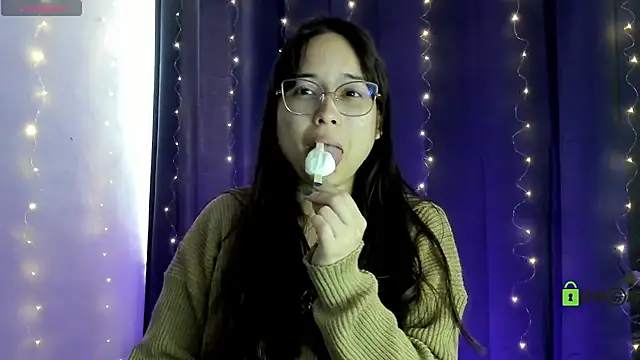 Snapshot of shantalc3rezo chatting on February 27, 8:09 pm shantalc3rezo online show from February 27, 8:09 pm