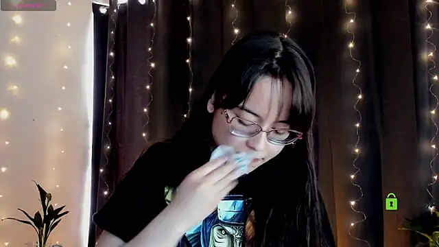 Snapshot of shantalc3rezo chatting on March 17, 7:37 pm shantalc3rezo online show from March 17, 7:37 pm