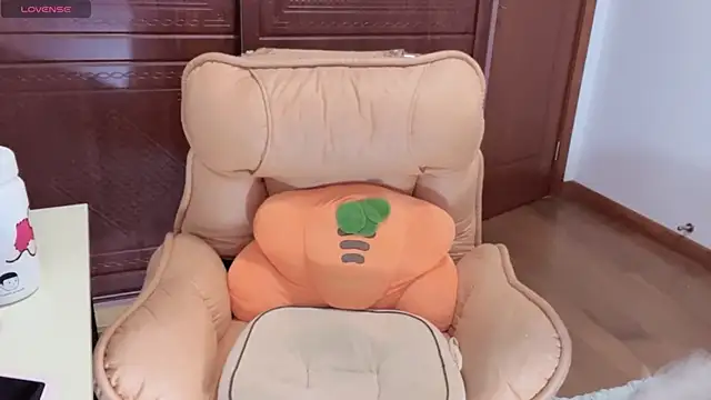 Snapshot of 4uoki chatting on October 26, 2:45 pm 4uoki online show from October 26, 2:45 pm