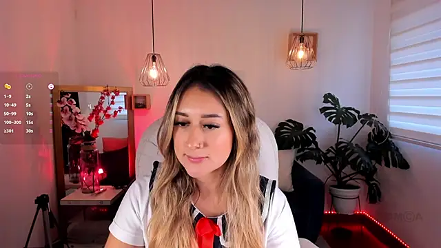 Snapshot of dina_ride chatting on December 23, 1:03 pm dina ride online show from December 23, 1:03 pm