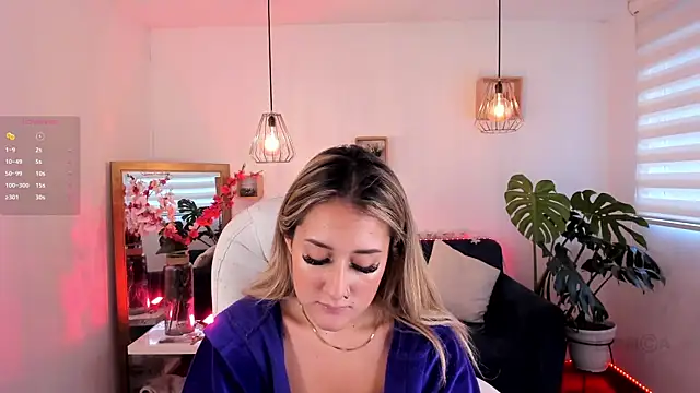 Snapshot of dina_ride chatting on March 10, 3:41 pm dina ride online show from March 10, 3:41 pm