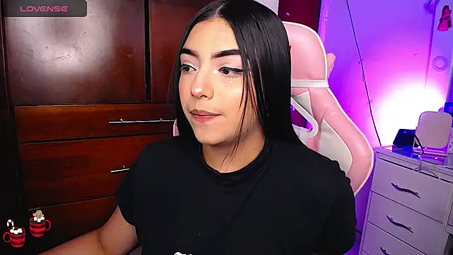 eva six online show from January 6, 7:56 pm