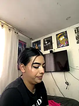 eva six online show from October 15, 3:23 pm