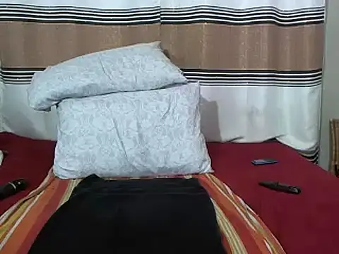 Snapshot of BustyyGoddess chatting on January 16, 4:18 pm BustyyGoddess online show from January 16, 4:18 pm