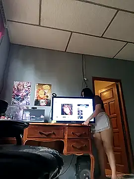 Snapshot of DanelyLopez chatting on January 21, 8:00 pm DanelyLopez online show from January 21, 8:00 pm