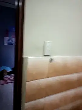 Snapshot of DanelyLopez chatting on October 5, 11:13 pm DanelyLopez online show from October 5, 11:13 pm