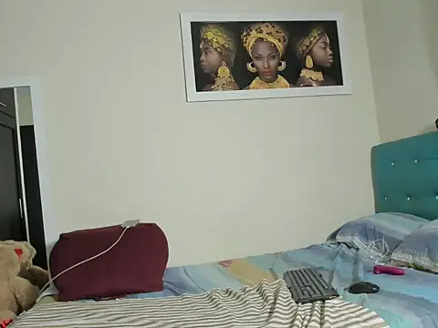 megan-hotxx online show from December 22, 4:42 am