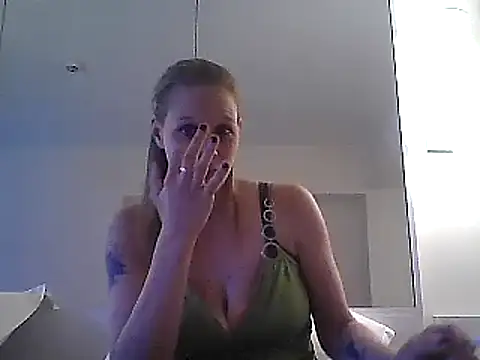 WildScorpio86 online show from February 14, 12:47 pm