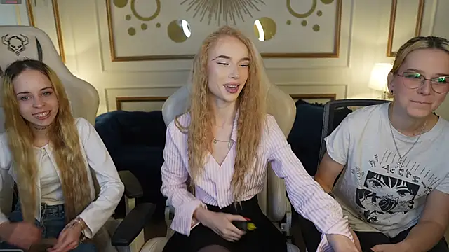 Amelia Blaze online show from October 1, 11:05 am