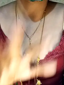 tuttifrutti17 online show from January 5, 7:07 pm