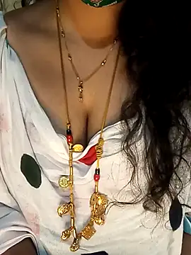 tuttifrutti17 online show from January 13, 6:05 pm