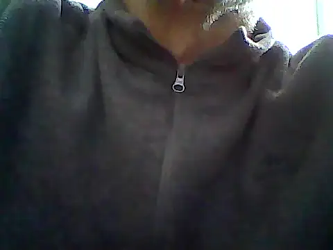 Snapshot of xcimeru chatting on February 7, 4:46 pm xcimeru online show from February 7, 4:46 pm