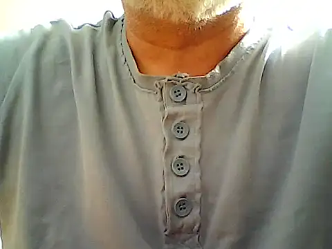 Snapshot of xcimeru chatting on February 22, 12:51 pm xcimeru online show from February 22, 12:51 pm